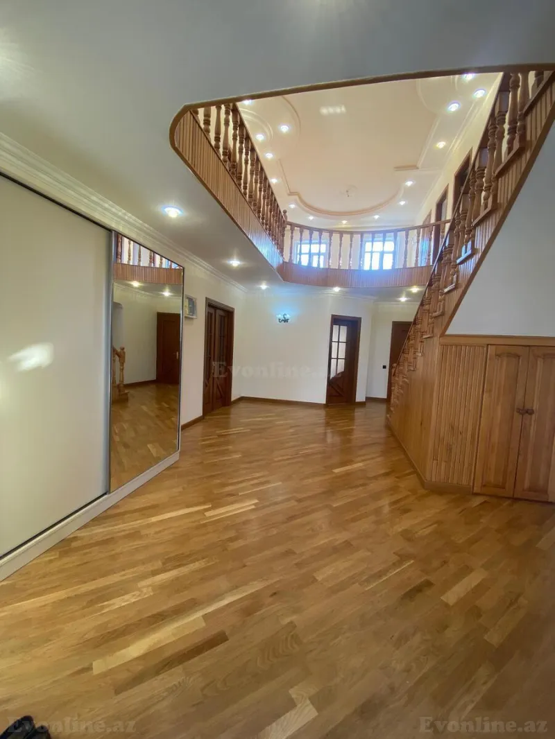Satılır 7 otaqlı Həyət evi 250 m² Novxanı - şəkil 2