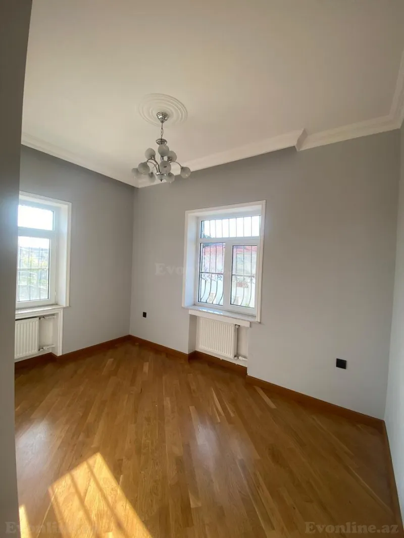 Satılır 7 otaqlı Həyət evi 250 m² Novxanı - şəkil 14