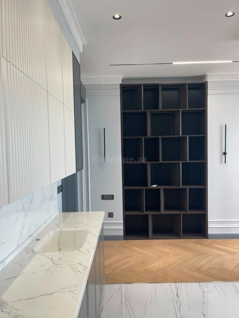 Satılır 2 otaqlı Mənzil Yeni tikili 101 m² Səbail r. - şəkil 7