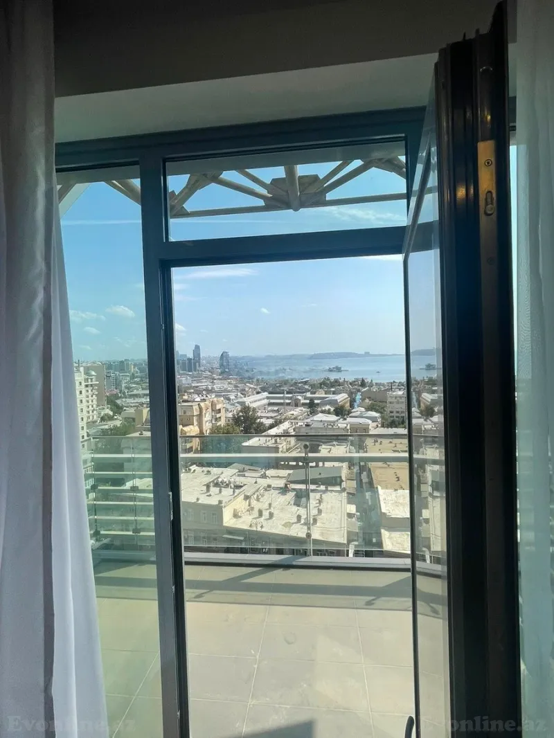 Satılır 2 otaqlı Mənzil Yeni tikili 101 m² Səbail r. - şəkil 16