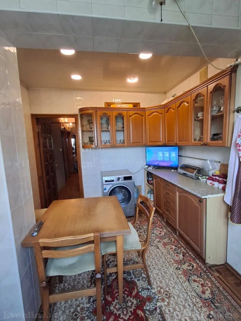 Satılır 5 otaqlı Mənzil Köhnə tikili 120 m² Neftçilər m. - şəkil 12