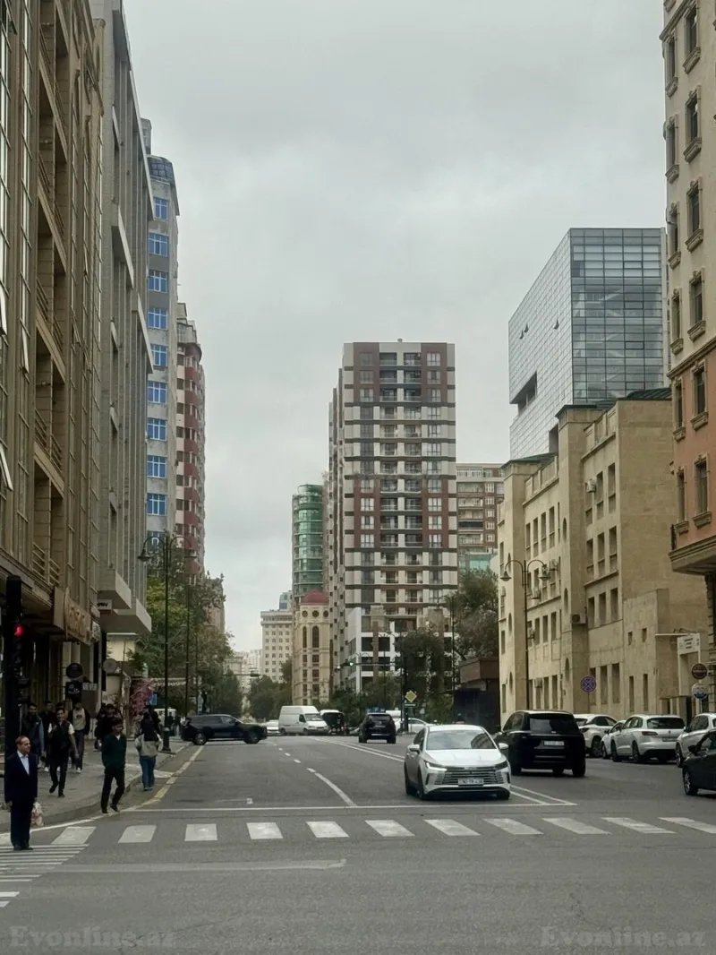 Satılır 3 otaqlı Mənzil Yeni tikili 115 m² Gənclik m. - şəkil 2