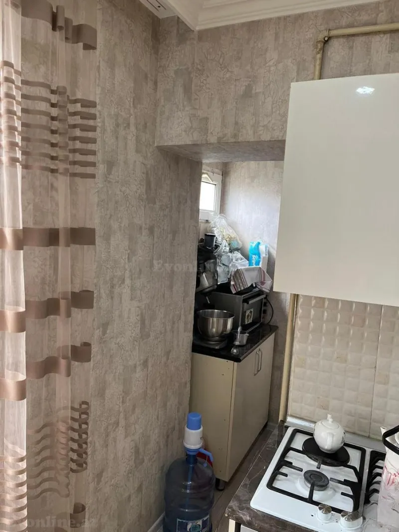Satılır 4 otaqlı Mənzil Köhnə tikili 105 m² Neftçilər m. - şəkil 15