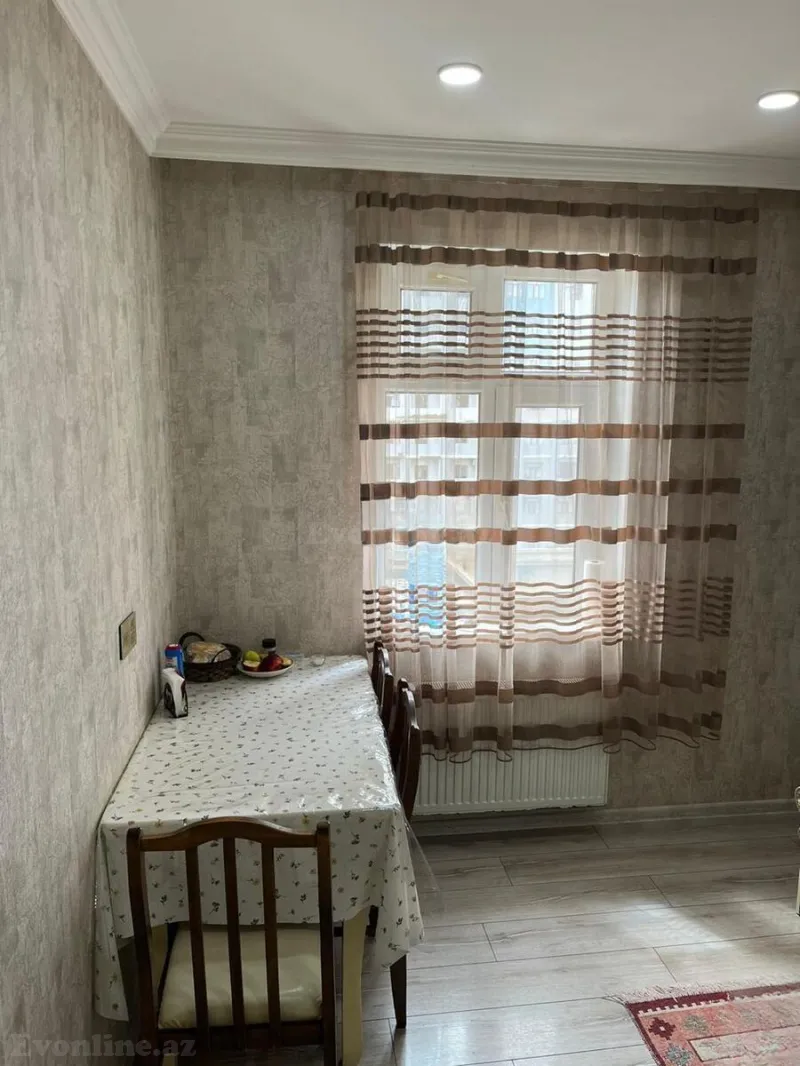 Satılır 4 otaqlı Mənzil Köhnə tikili 105 m² Neftçilər m. - şəkil 17