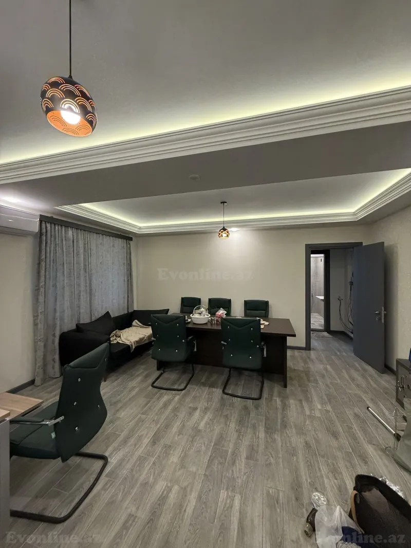 Obyekt 60 m² Elmlər Akademiyası m. Kirayə verilir