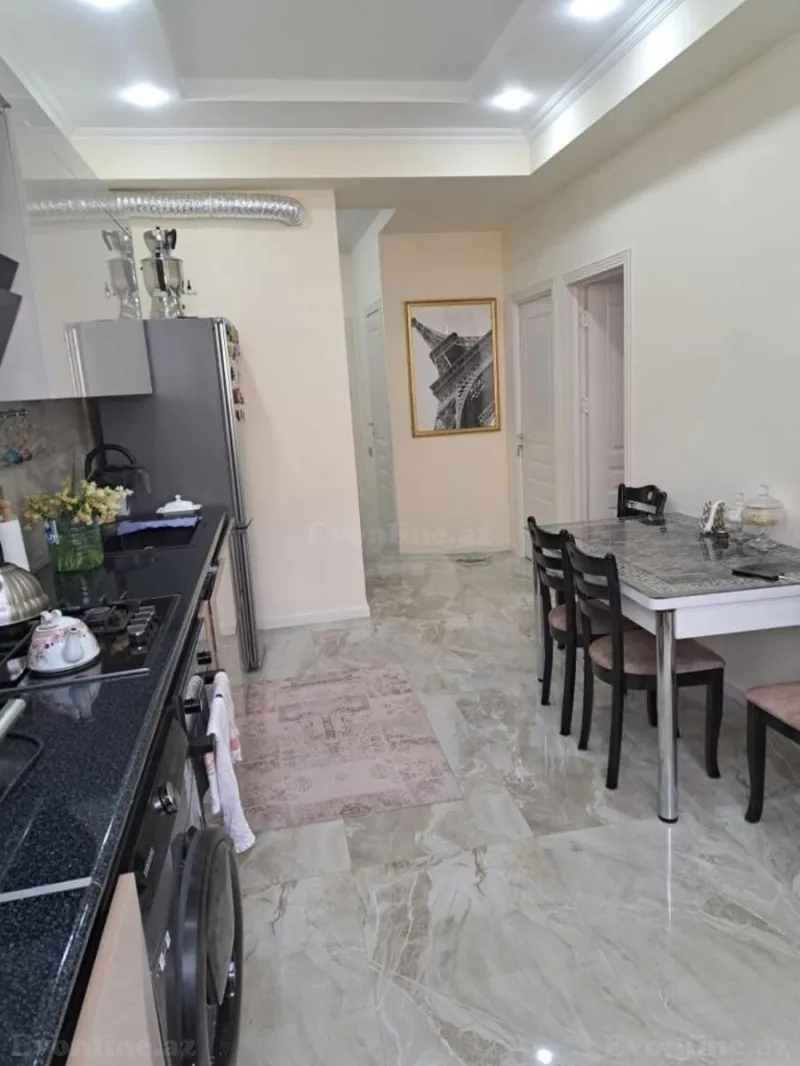 Satılır 2 otaqlı Mənzil Yeni tikili 70 m² Nəsimi r. - şəkil 2