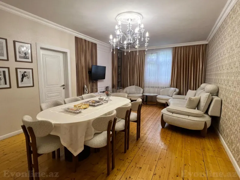 5 otaqlı Həyət evi 145 m² Qaraçuxur Satılır