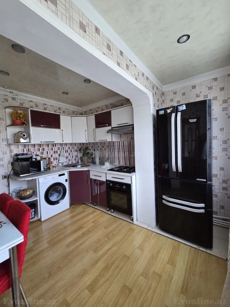 Satılır 2 otaqlı Mənzil Köhnə tikili 60 m² Neftçilər m. - şəkil 8