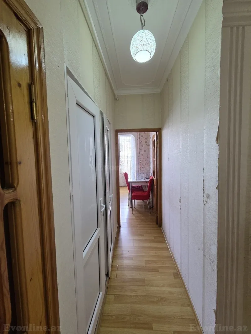 Satılır 2 otaqlı Mənzil Köhnə tikili 60 m² Neftçilər m. - şəkil 15