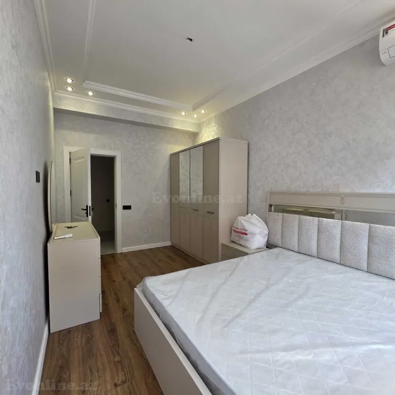 Kirayə verilir 3 otaqlı Mənzil Yeni tikili 120 m² Nərimanov r. - şəkil 11