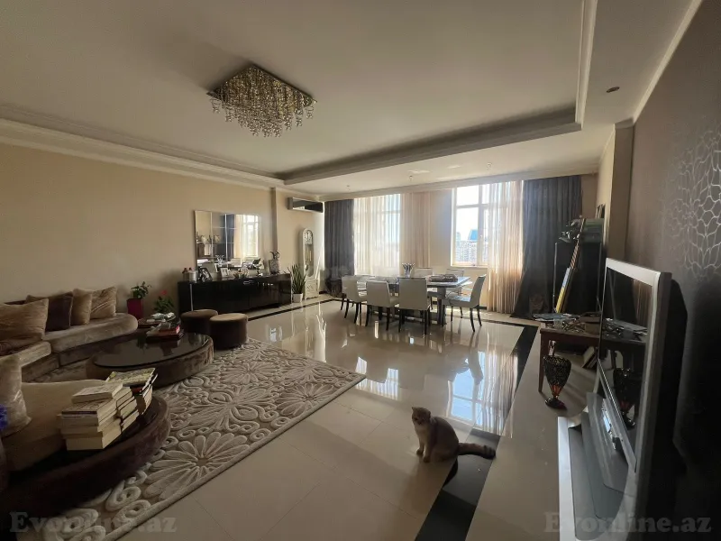 Satılır 4 otaqlı Mənzil Yeni tikili 180 m² Xətai r. - şəkil 2