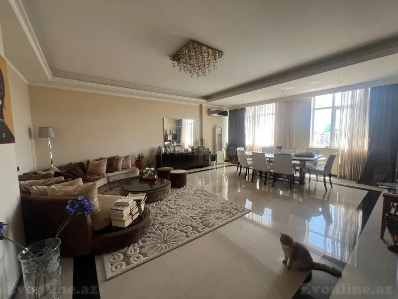 Satılır 4 otaqlı Mənzil Yeni tikili 180 m² Xətai r. - şəkil 5