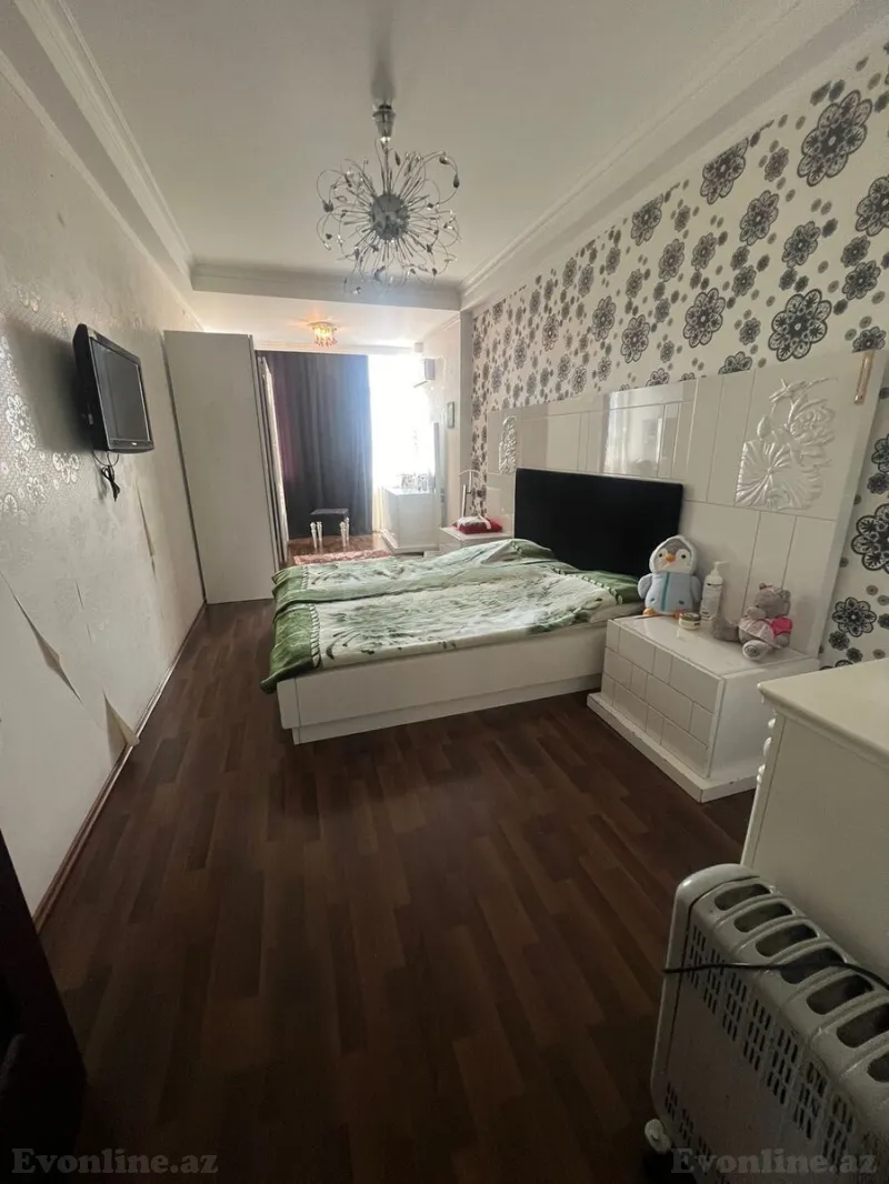 Satılır 4 otaqlı Mənzil Yeni tikili 180 m² Xətai r. - şəkil 10