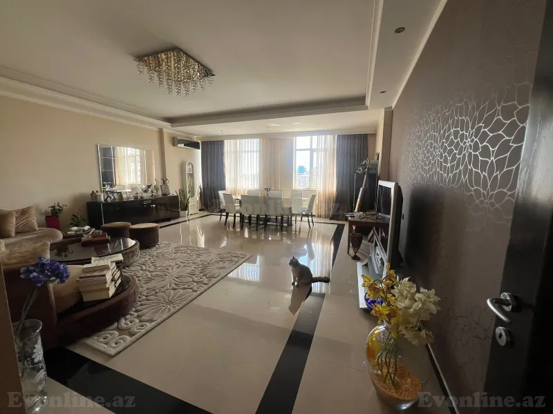 Satılır 4 otaqlı Mənzil Yeni tikili 180 m² Xətai r. - şəkil 11