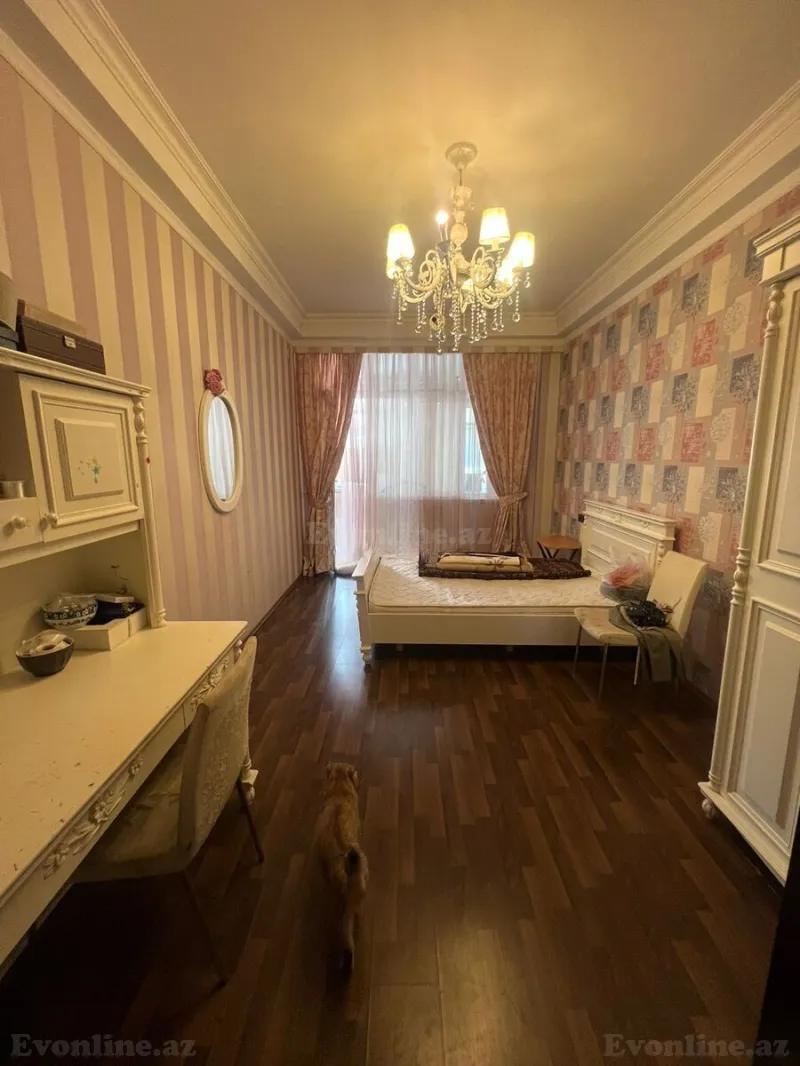 Satılır 4 otaqlı Mənzil Yeni tikili 180 m² Xətai r. - şəkil 13