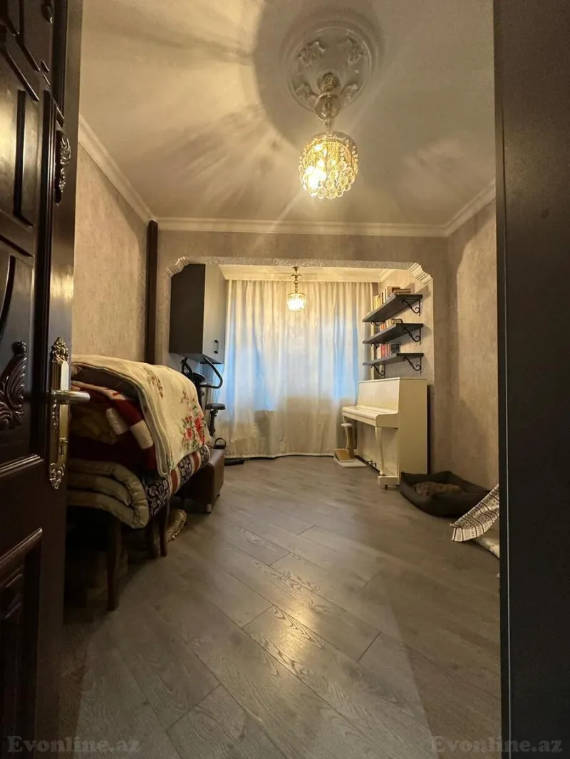 Satılır 3 otaqlı Mənzil Köhnə tikili 80 m² Əhmədli m. - şəkil 10