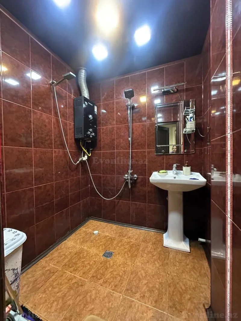 Satılır 3 otaqlı Mənzil Köhnə tikili 80 m² Əhmədli m. - şəkil 12