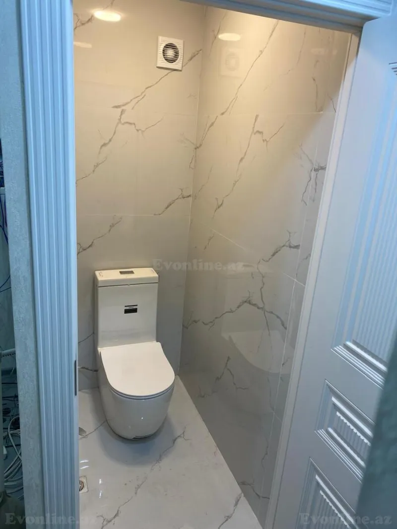Satılır 2 otaqlı Mənzil Köhnə tikili 65 m² Gənclik m. - şəkil 8