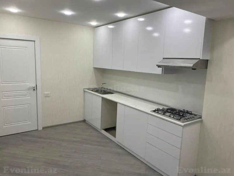 Satılır 2 otaqlı Mənzil Köhnə tikili 65 m² Gənclik m. - şəkil 9