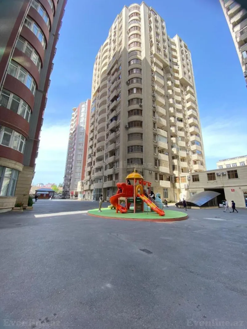 Kirayə verilir 4 otaqlı Mənzil Yeni tikili 210 m² Xətai r. - şəkil 16
