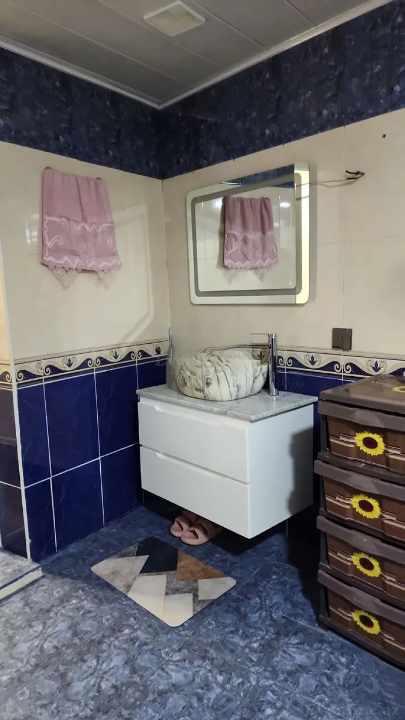 Satılır 6 otaqlı Həyət evi 200 m² Azadlıq prospekti m. - şəkil 6