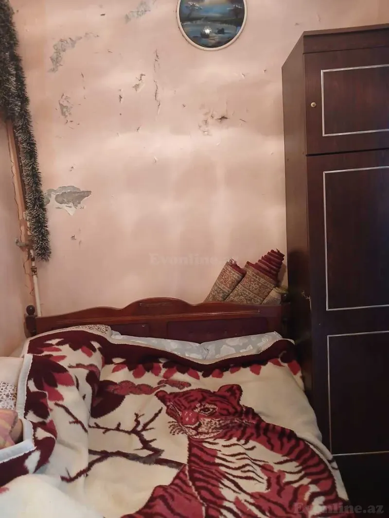 Satılır 2 otaqlı Mənzil Köhnə tikili 50 m² Azadlıq prospekti m. - şəkil 4