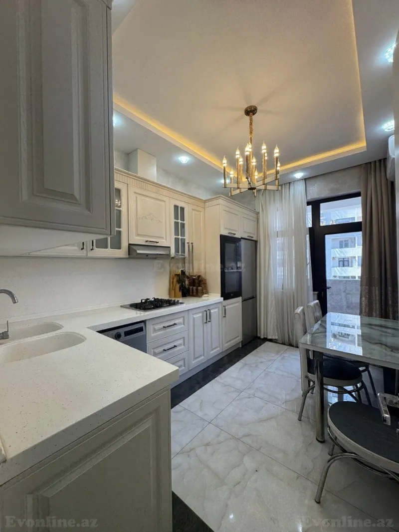 Satılır 3 otaqlı Mənzil Yeni tikili 136 m² Xətai r. - şəkil 9
