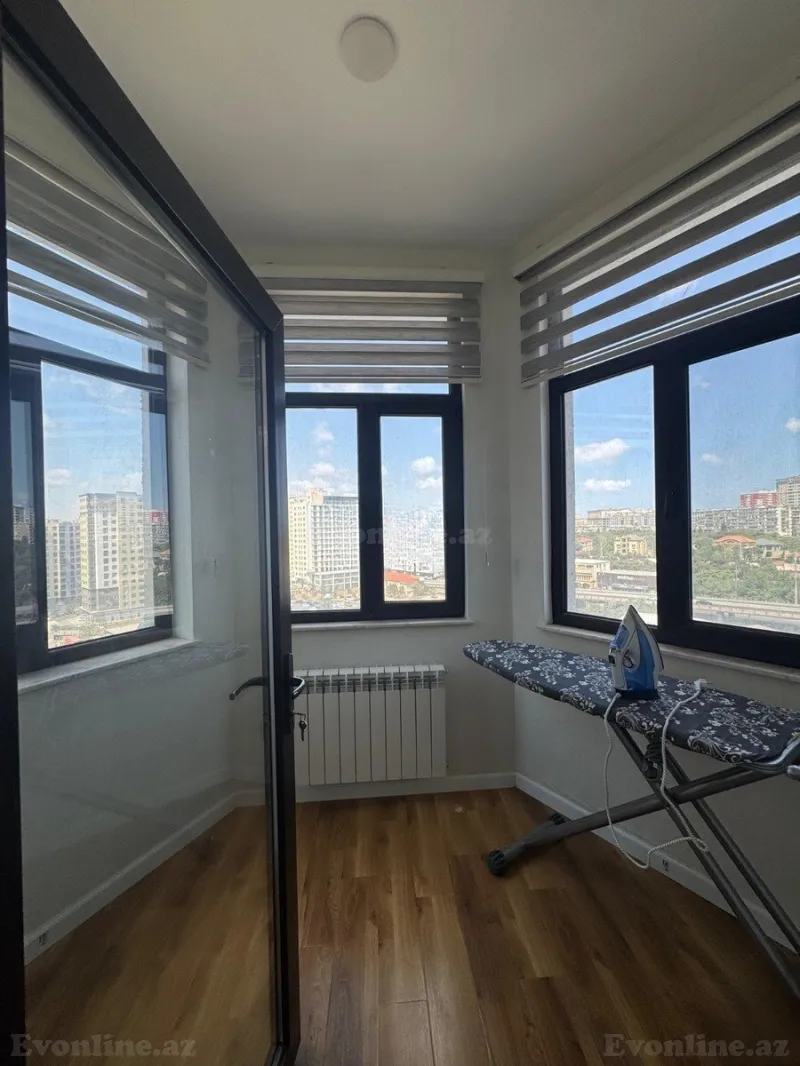 Satılır 3 otaqlı Mənzil Yeni tikili 136 m² Xətai r. - şəkil 14