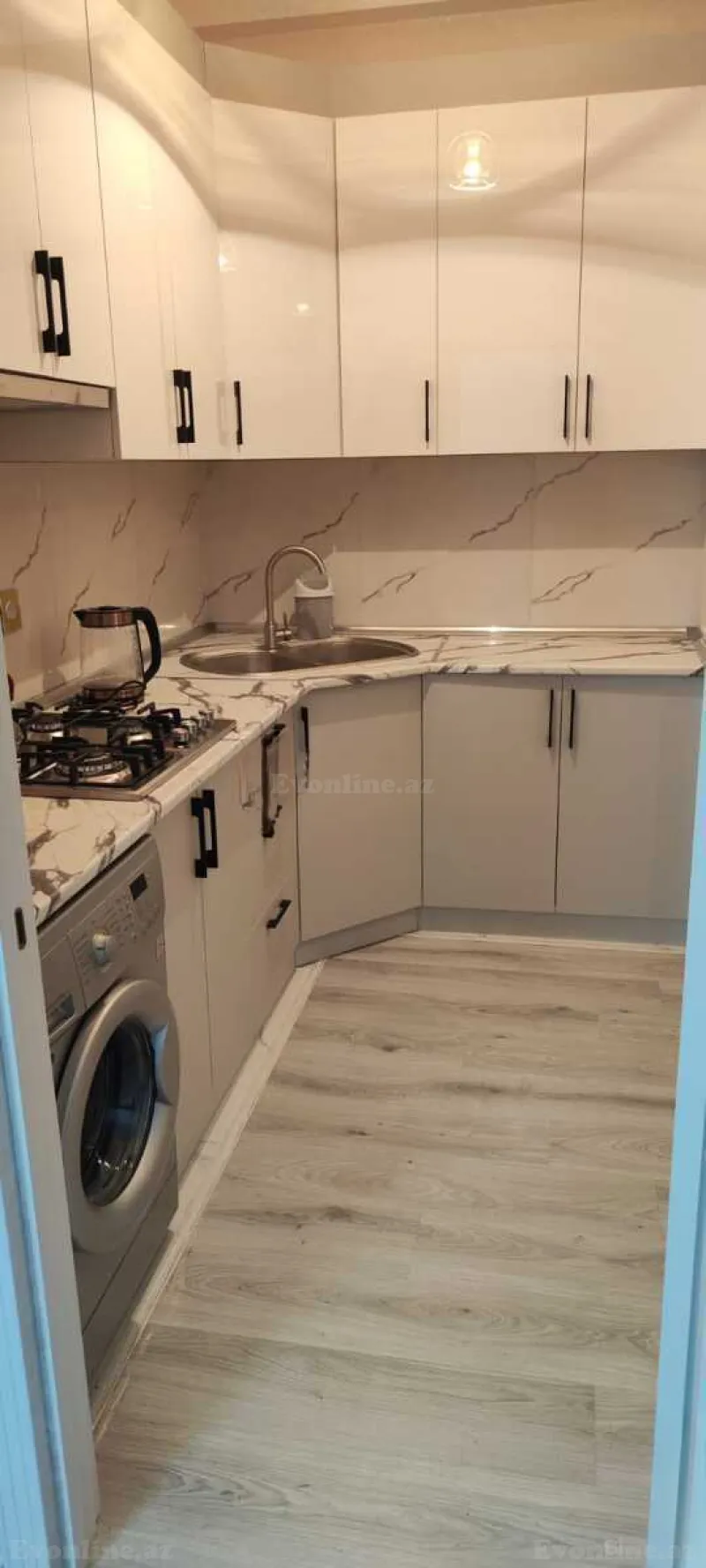 Satılır 2 otaqlı Mənzil Yeni tikili 91 m² Koroğlu m. - şəkil 6