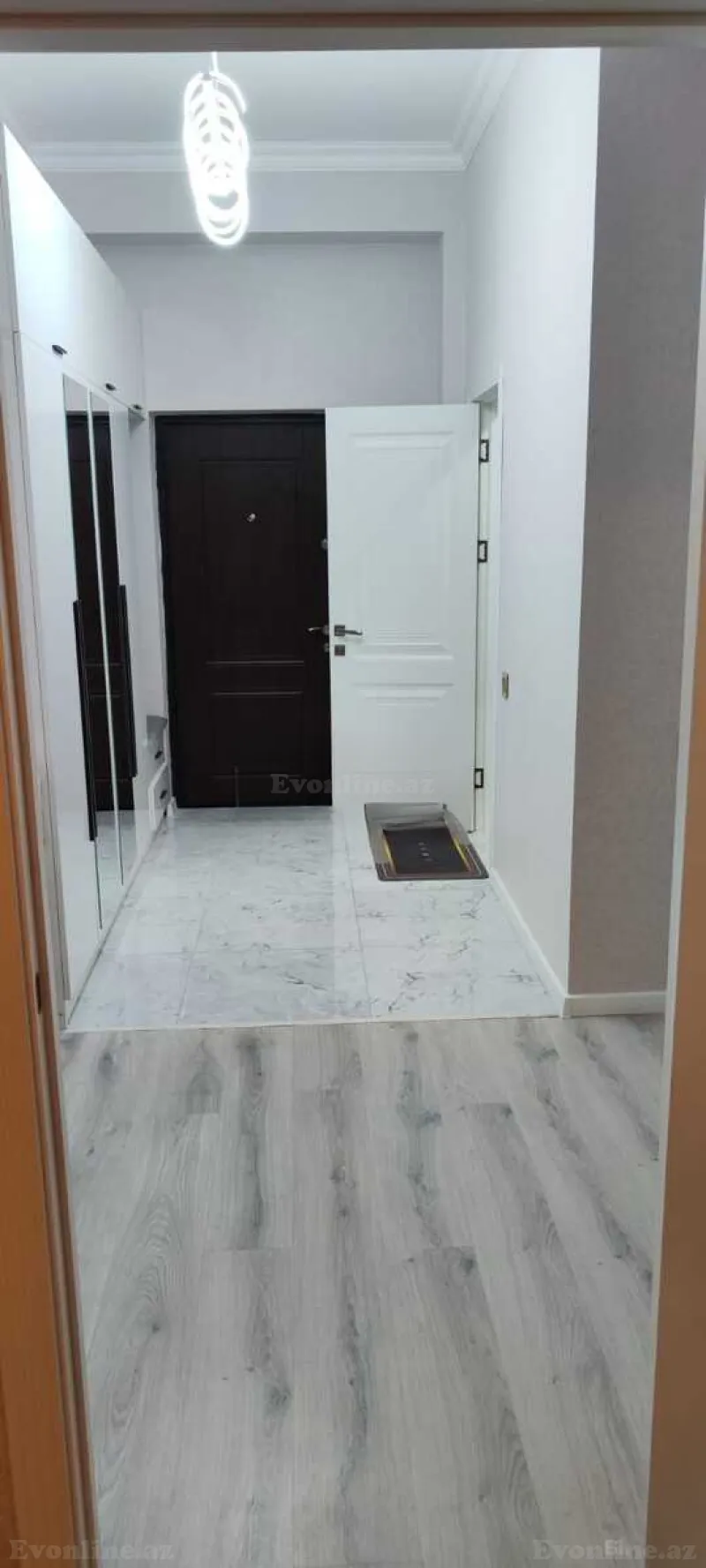 Satılır 2 otaqlı Mənzil Yeni tikili 91 m² Koroğlu m. - şəkil 11