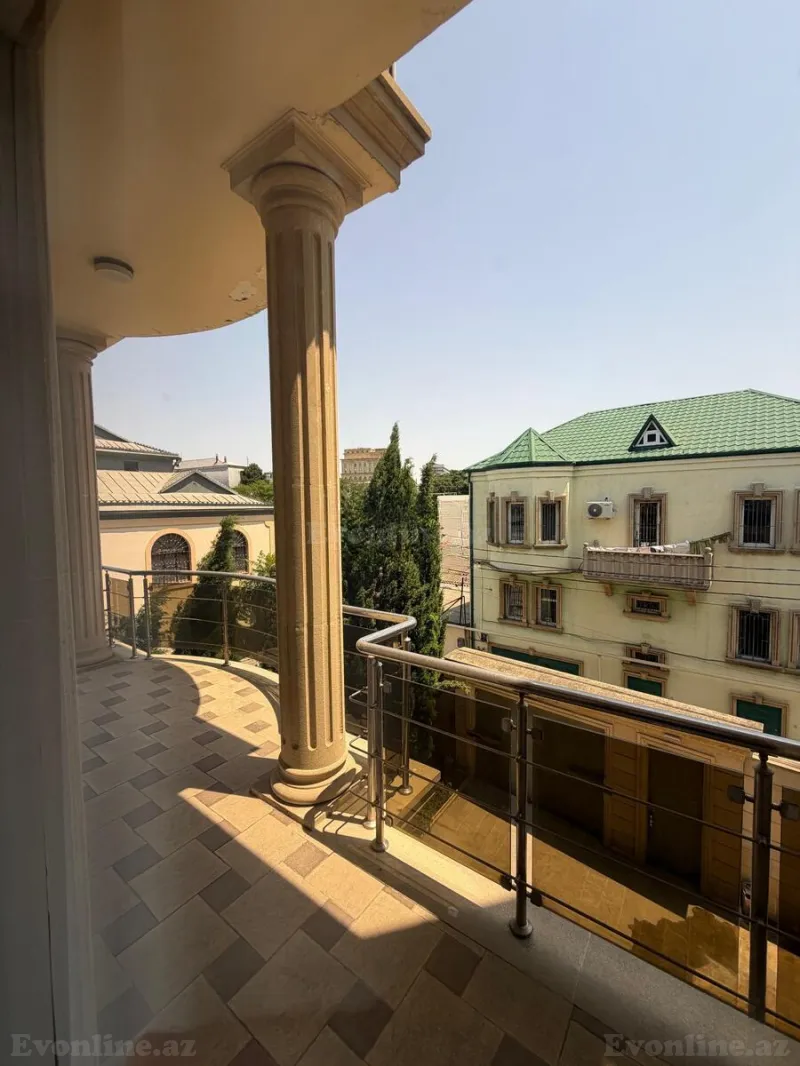 Kirayə verilir 7 otaqlı Həyət evi 450 m² Azadlıq prospekti m. - şəkil 15