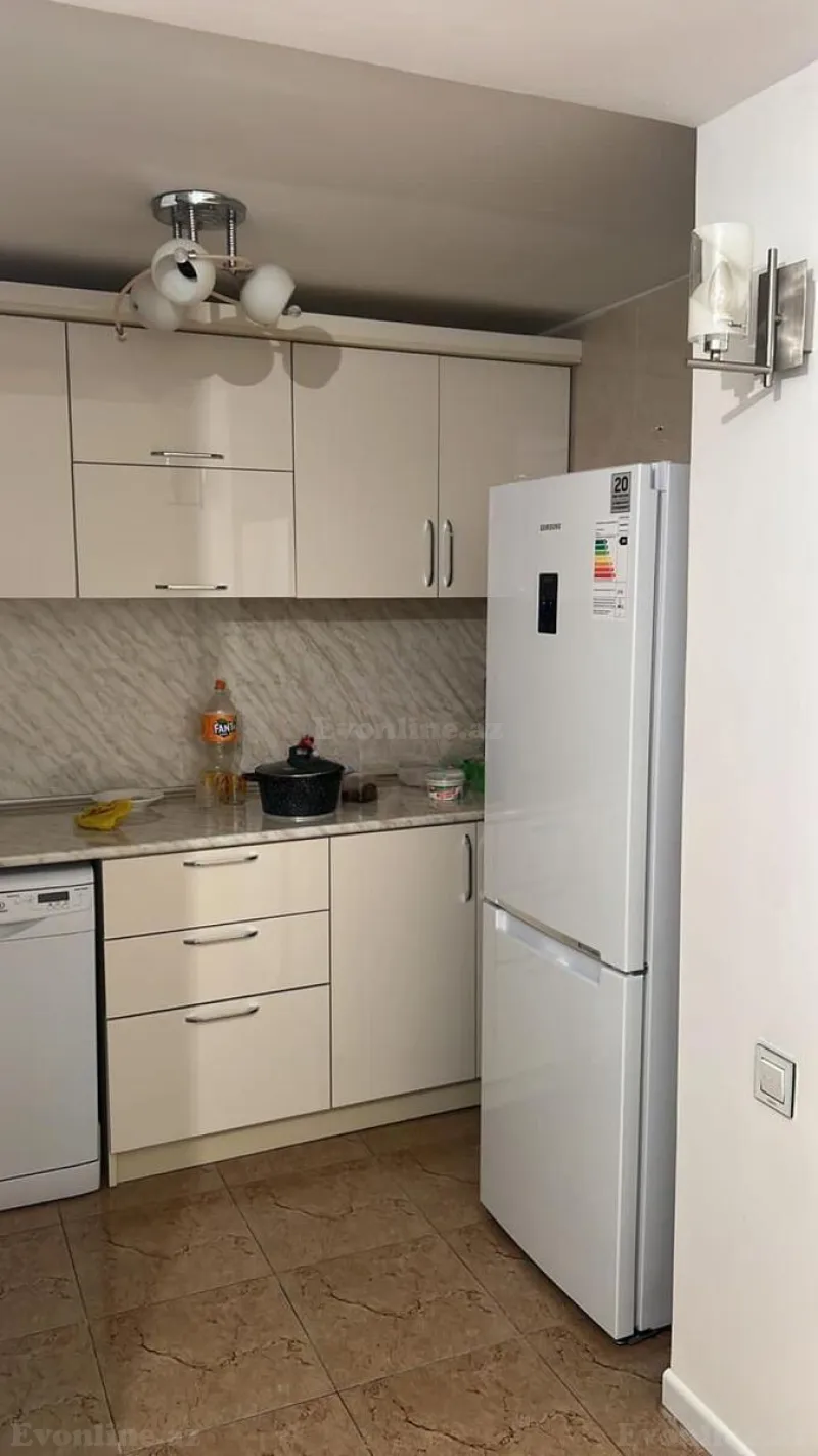 Satılır 2 otaqlı Mənzil Köhnə tikili 55 m² Elmlər Akademiyası m. - şəkil 6