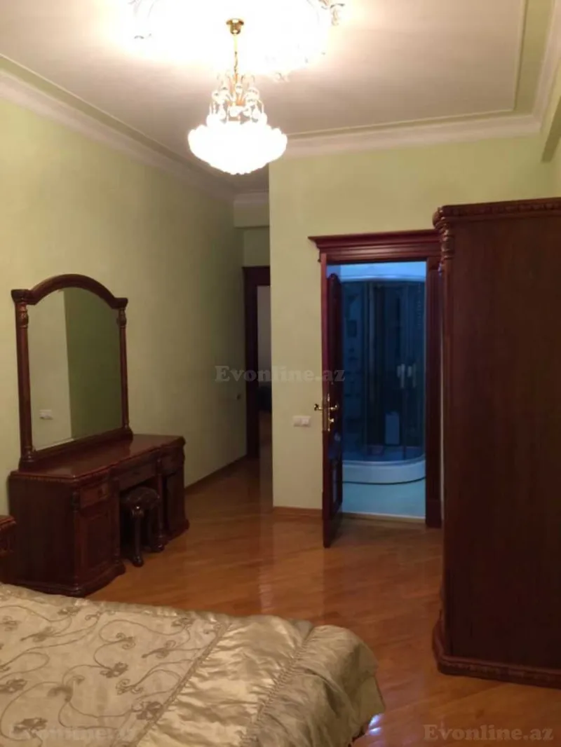 Satılır 3 otaqlı Mənzil Yeni tikili 160 m² Nəsimi r. - şəkil 12