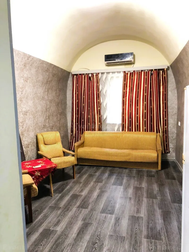 2 otaqlı Mənzil 50 m² Sahil m. Kirayə verilir