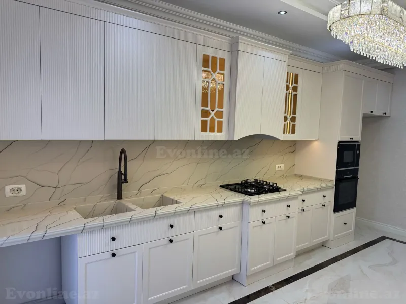 3 otaqlı Mənzil 96 m² Nəriman Nərimanov m. Satılır