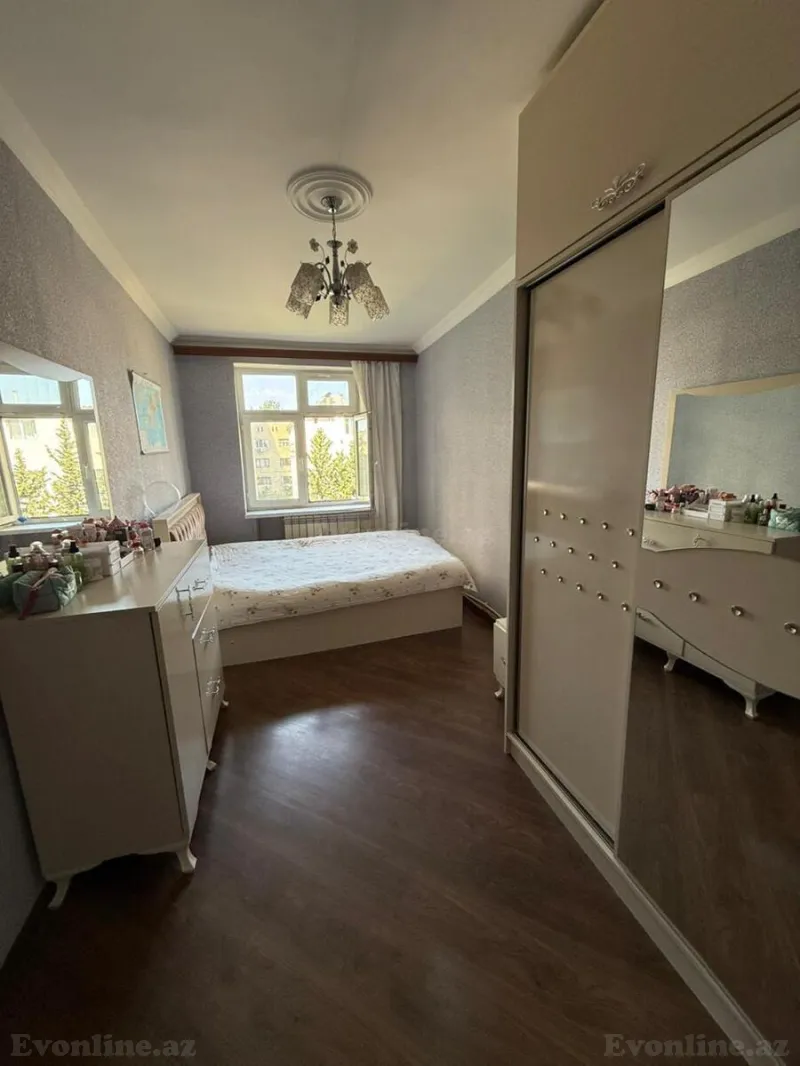 Kirayə verilir 3 otaqlı Mənzil Köhnə tikili 80 m² Nəriman Nərimanov m. - şəkil 5