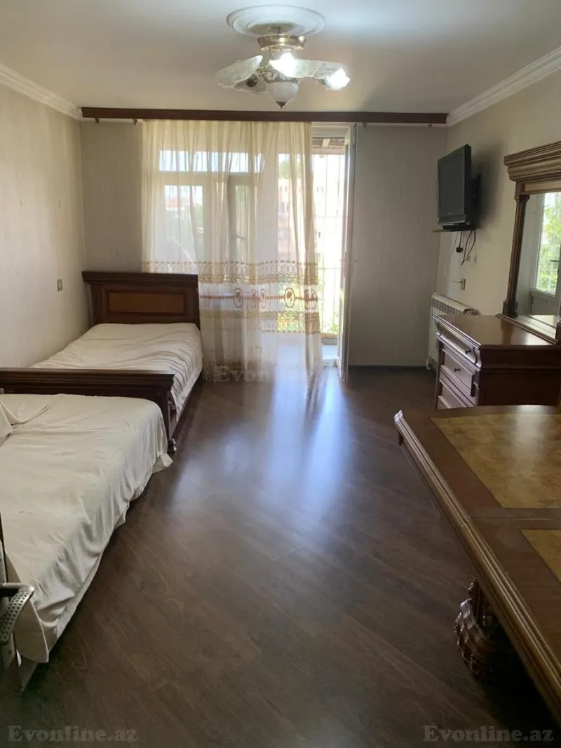 Kirayə verilir 3 otaqlı Mənzil Köhnə tikili 80 m² Nəriman Nərimanov m. - şəkil 7