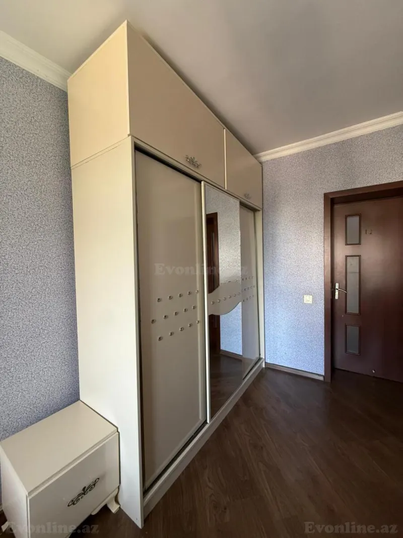Kirayə verilir 3 otaqlı Mənzil Köhnə tikili 80 m² Nəriman Nərimanov m. - şəkil 8