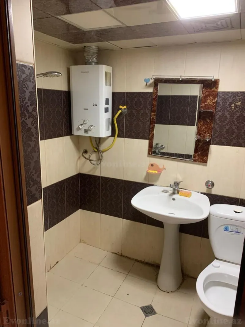 Kirayə verilir 3 otaqlı Mənzil Köhnə tikili 80 m² Nəriman Nərimanov m. - şəkil 14