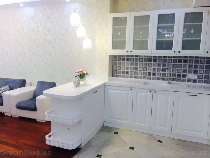 Kirayə verilir 3 otaqlı Mənzil Yeni tikili 120 m² Xətai r. - şəkil 15