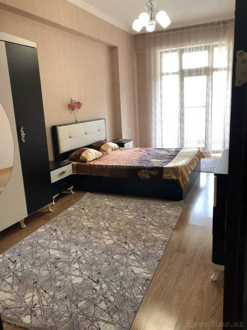 Kirayə verilir 3 otaqlı Mənzil Köhnə tikili 152 m² Nəriman Nərimanov m. - şəkil 11