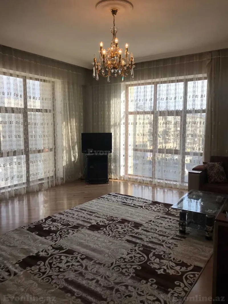 Kirayə verilir 3 otaqlı Mənzil Köhnə tikili 152 m² Nəriman Nərimanov m. - şəkil 18