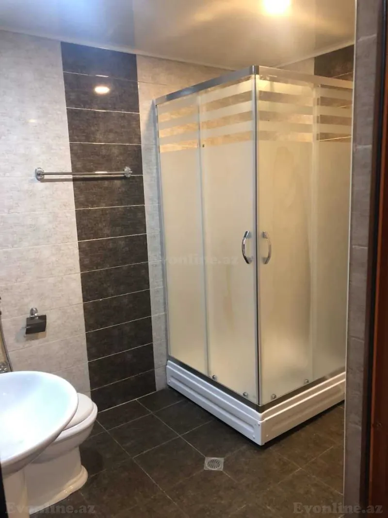 Kirayə verilir 3 otaqlı Mənzil Köhnə tikili 152 m² Nəriman Nərimanov m. - şəkil 24