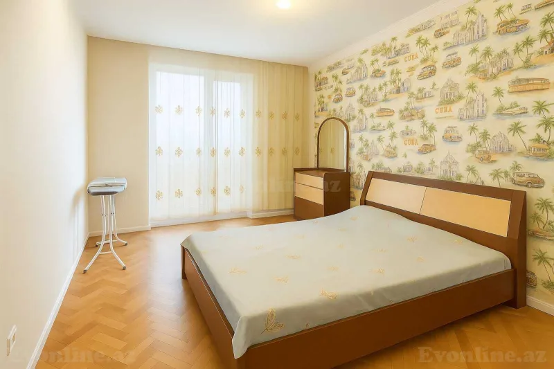 Kirayə verilir 3 otaqlı Mənzil Köhnə tikili 115 m² 8 Noyabr m. - şəkil 6