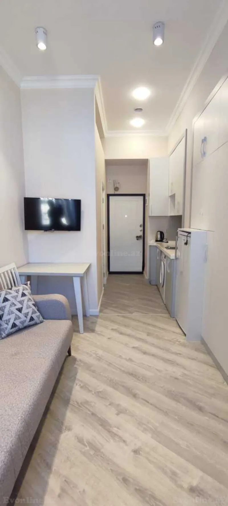 1 otaqlı Mənzil 18 m² Səbail r. Kirayə verilir
