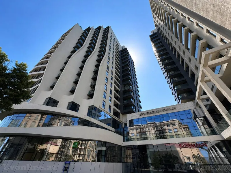 3 otaqlı Mənzil 150 m² Səbail r. Satılır