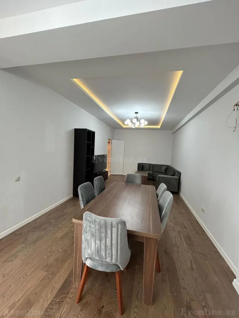 Satılır 3 otaqlı Mənzil Yeni tikili 150 m² Səbail r. - şəkil 4