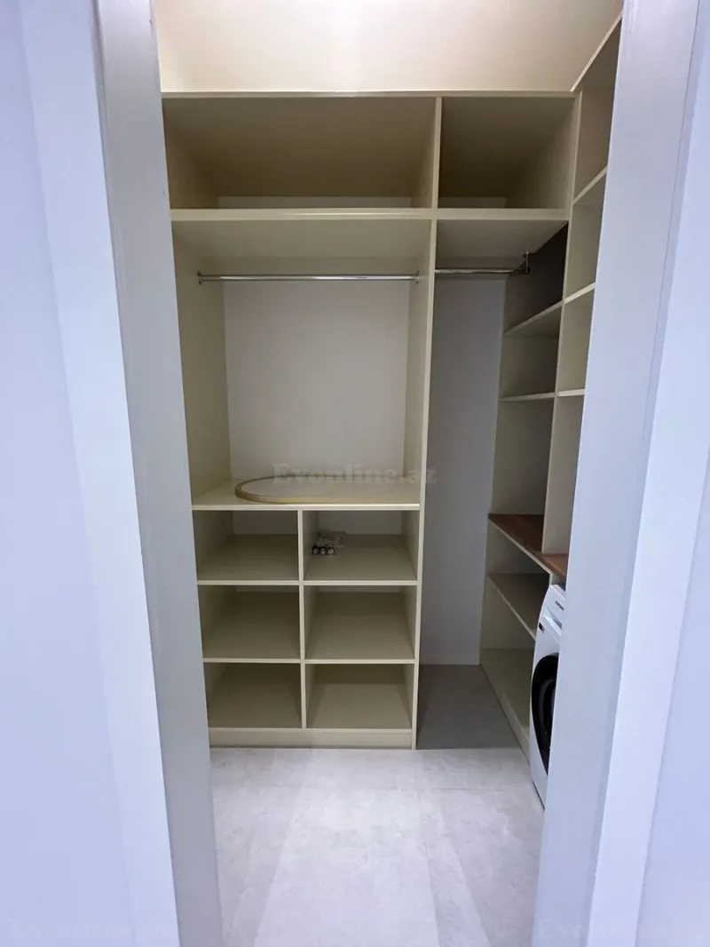 Satılır 3 otaqlı Mənzil Yeni tikili 150 m² Səbail r. - şəkil 8