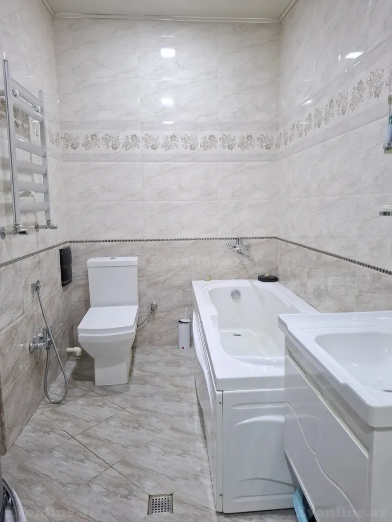 Kirayə verilir 2 otaqlı Mənzil Yeni tikili 70 m² Qara Qarayev m. - şəkil 16