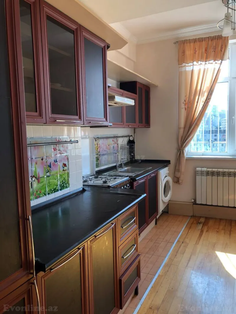 Kirayə verilir 2 otaqlı Mənzil Yeni tikili 74 m² Memar Əcəmi m. - şəkil 3